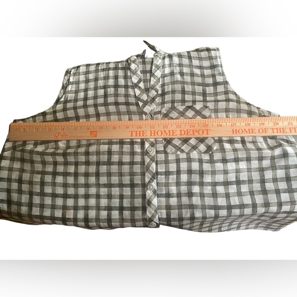 Talbots petite medium silk blend sleeveless tie front blouse. Preloved - Picture 5 of 6